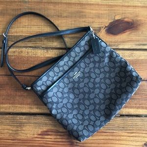 Coach Signature Zip File Crossbody
